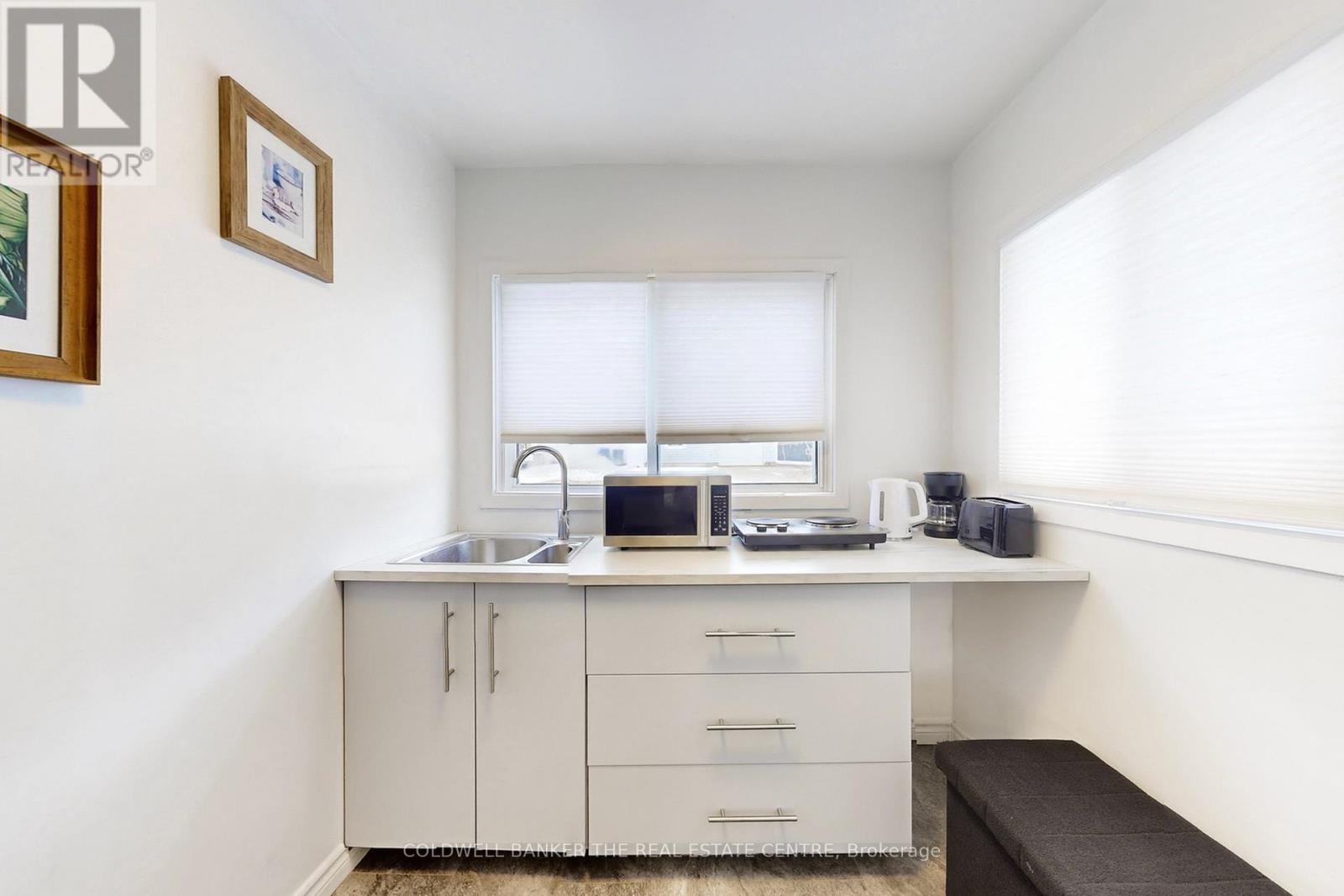 8352 Main Lisle Street, Adjala-Tosorontio, Ontario  L0M 1M0 - Photo 37 - N13795436