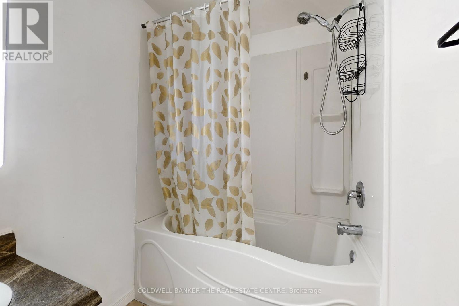 8352 Main Lisle Street, Adjala-Tosorontio, Ontario  L0M 1M0 - Photo 41 - N13795436