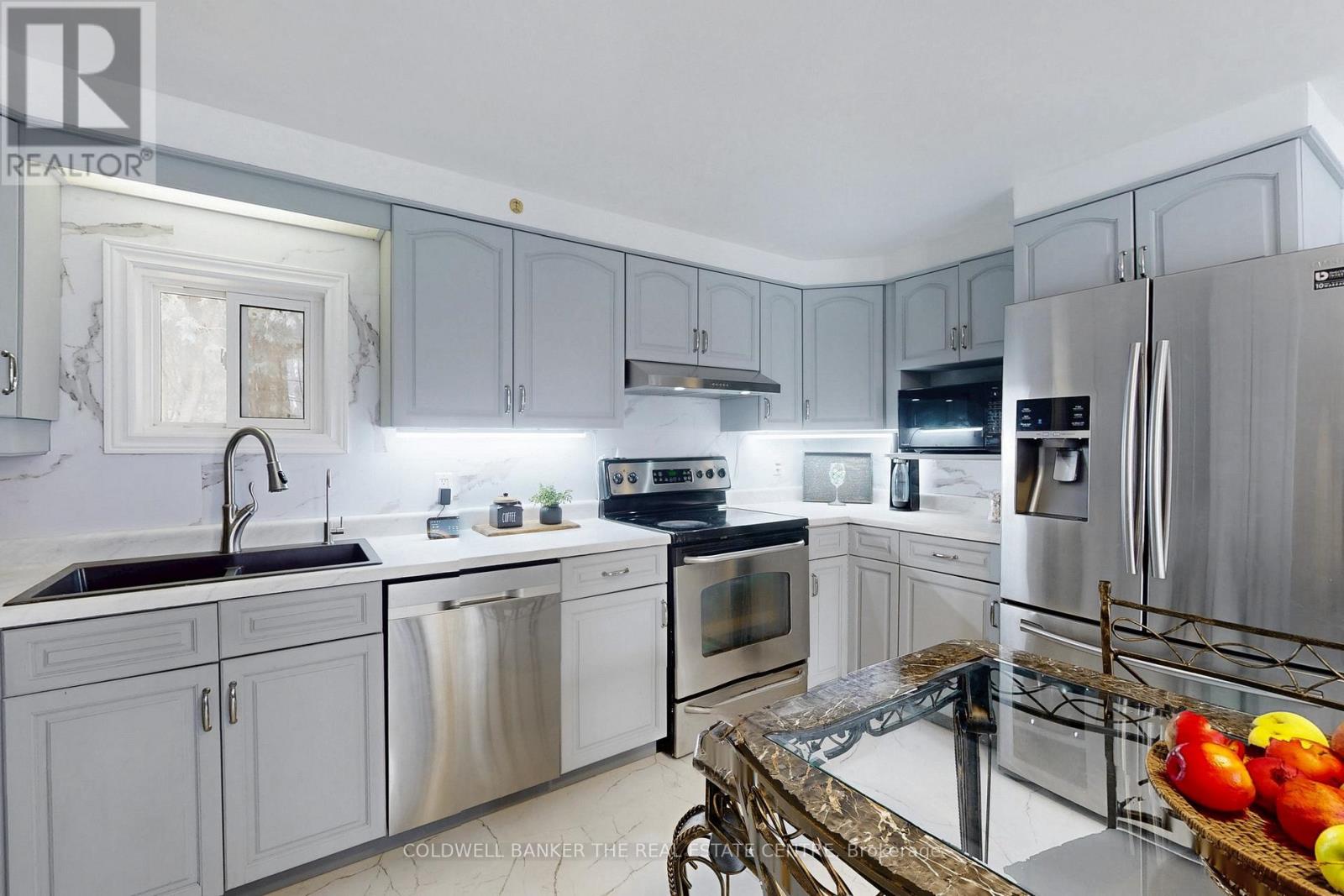 8352 Main Lisle Street, Adjala-Tosorontio, Ontario  L0M 1M0 - Photo 7 - N13795436