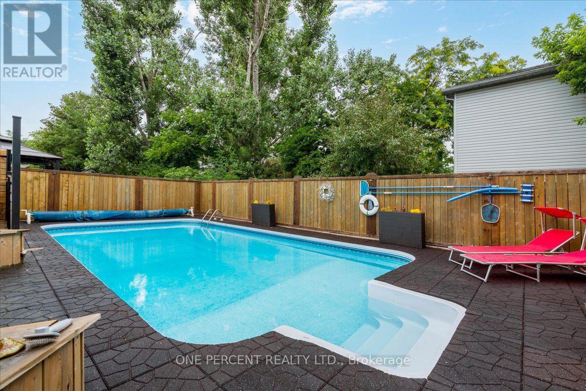 194 Livingstone Street W, Barrie (West Bayfield), Ontario  L4N 6Z9 - Photo 12 - S13795338