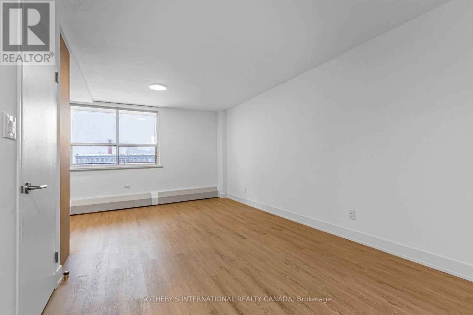 S0803 - 115 Tyndall Avenue, Toronto, Ontario  M6K 2G3 - Photo 2 - W13742986