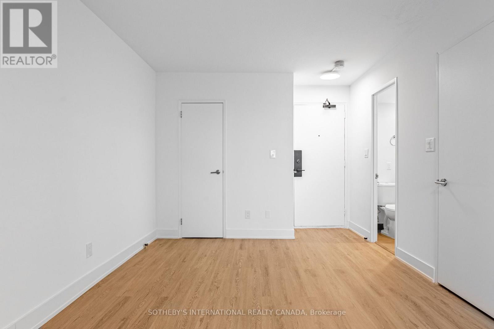 S0803 - 115 Tyndall Avenue, Toronto, Ontario  M6K 2G3 - Photo 5 - W13742986