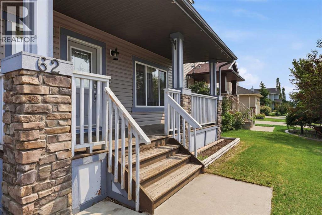 62 Besse Avenue Nw, Langdon, Alberta  T0J 1X2 - Photo 4 - A2325998