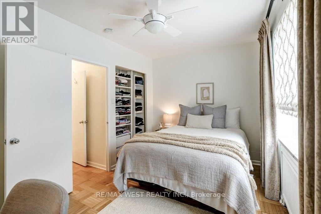 203 - 2000 Bloor Street W, Toronto (High Park North), Ontario  M6P 3L2 - Photo 14 - W13795390
