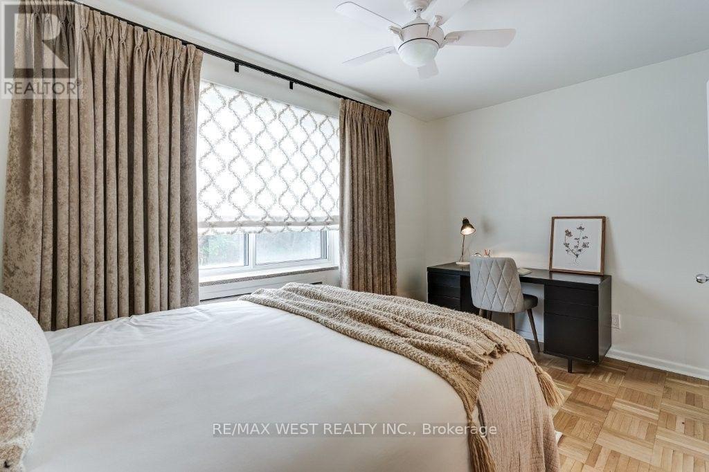 203 - 2000 Bloor Street W, Toronto (High Park North), Ontario  M6P 3L2 - Photo 17 - W13795390