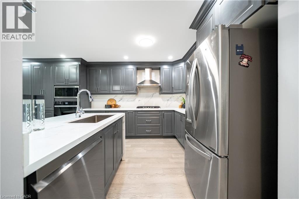 2276 Fairmount Drive, Oakville, Ontario  L6M 5J6 - Photo 13 - 40864145