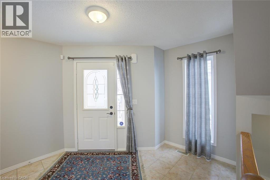 11 Kroeger Crescent, Cambridge, Ontario  N3C 4J7 - Photo 3 - 40863380