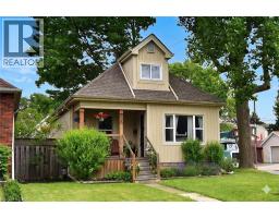 56 BARONS Avenue N, Hamilton, Ontario