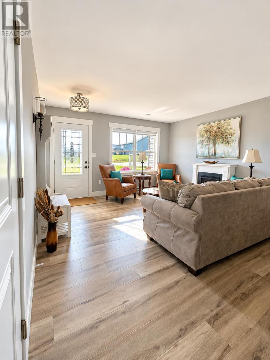 48 Stephanie Drive, Cornwall, Prince Edward Island  C0A 1H0 - Photo 4 - 202623582