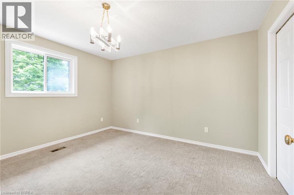 570 West Street Unit# 2, Brantford, Ontario  N3R 7Y7 - Photo 6 - 40821166