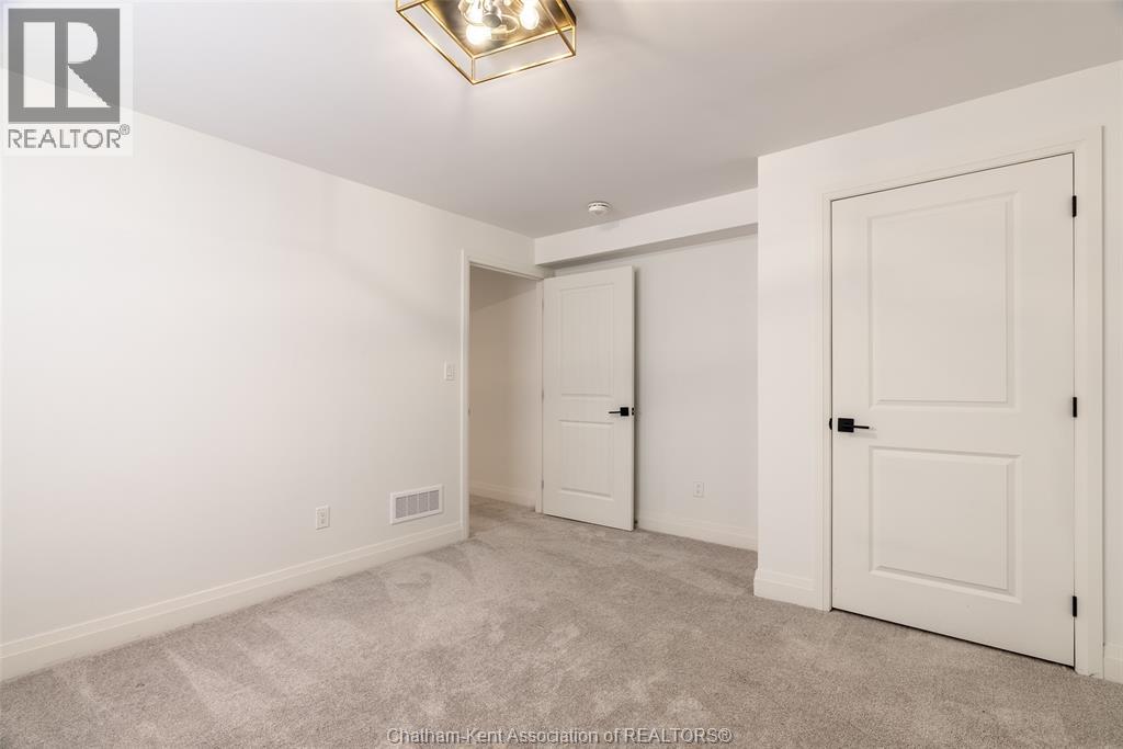 115 Davis Street, Amherstburg, Ontario  N9V 0G9 - Photo 27 - 26022734