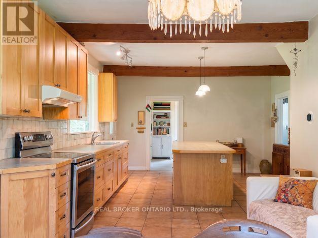 315119 Highway 6 Highway, West Grey, Ontario  N0G 1R0 - Photo 6 - X13676132