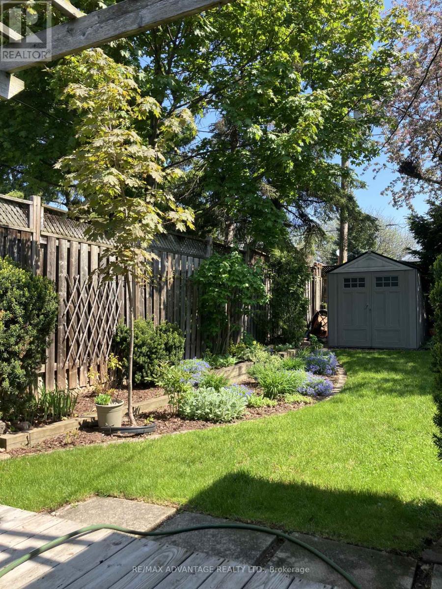 581 Galway Drive, Burlington (Shoreacres), Ontario  L7L 2S6 - Photo 38 - W13795486