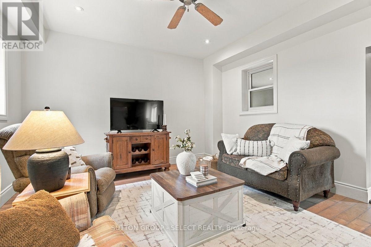 15932 Ten Mile Road, Middlesex Centre, Ontario  N0M 2A0 - Photo 15 - X13793192