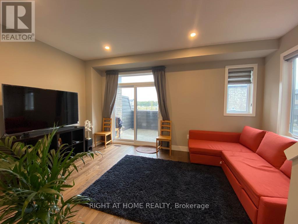 234 - 1960 Dalmagarry Road, London North (North F), Ontario  N6G 0T8 - Photo 4 - X13795502