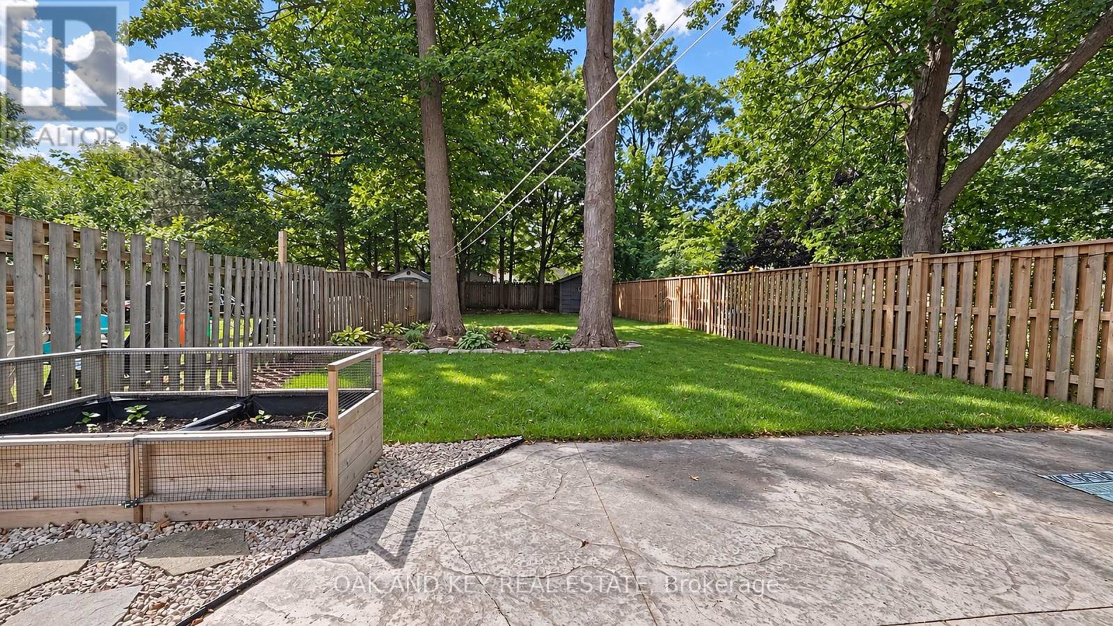 196 Southfield Drive, Strathroy-Caradoc, Ontario  N7G 3V4 - Photo 27 - X13795580