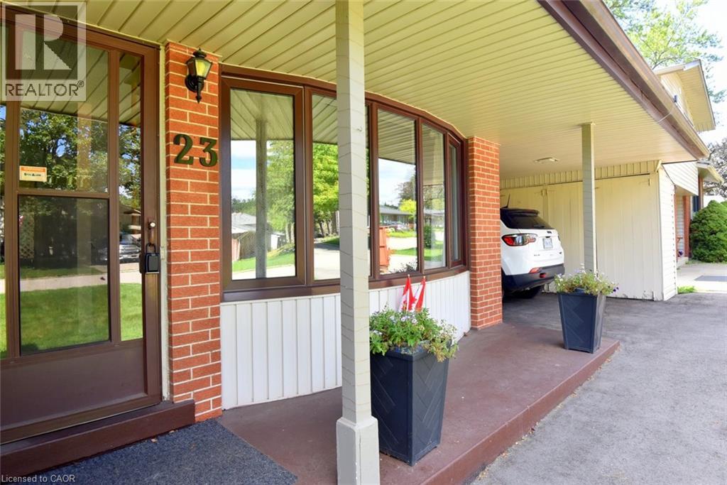 23 Sherwood Rise, Dundas, Ontario  L9H 4E9 - Photo 4 - 40856574