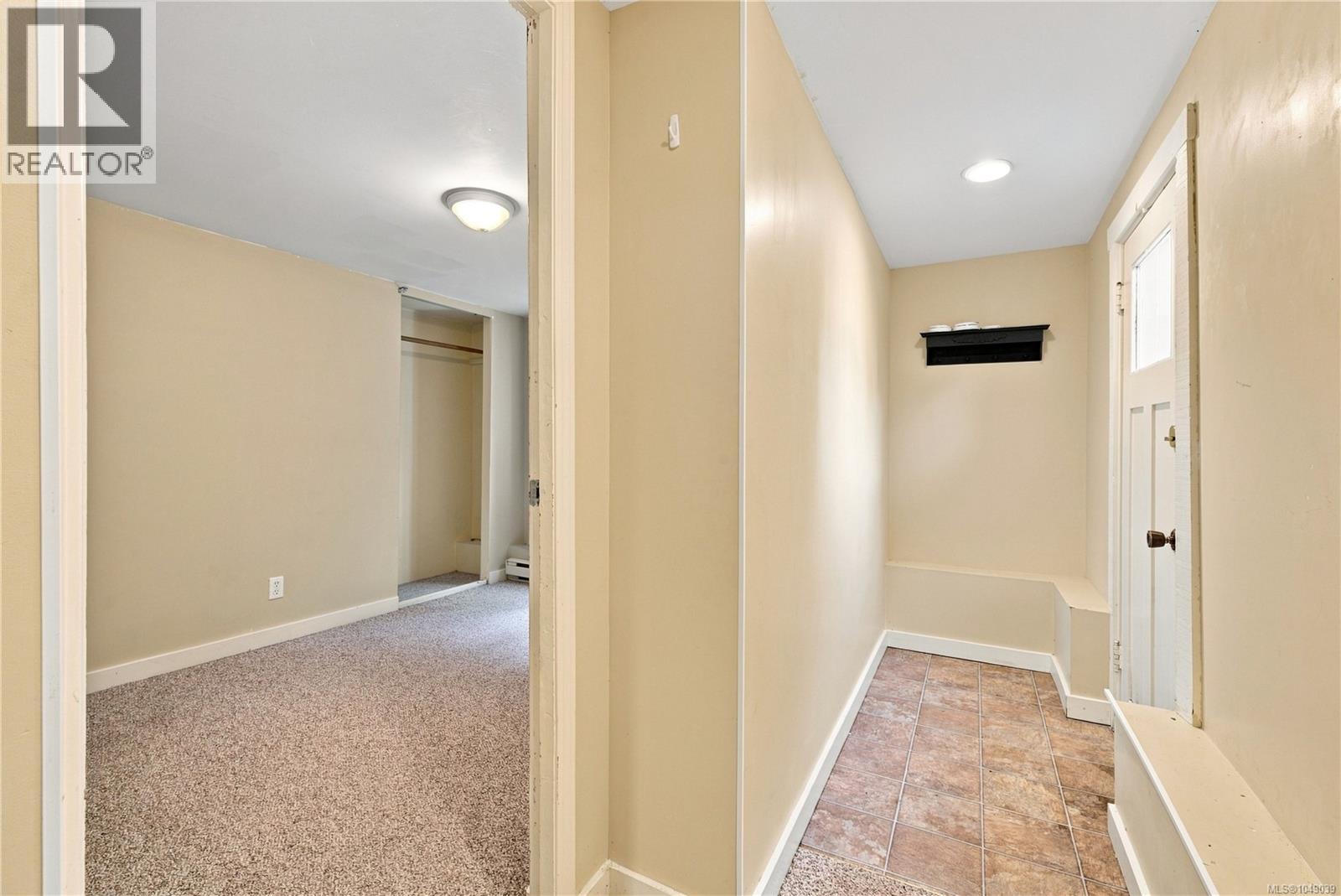 1320 Bond St, Victoria, British Columbia  V8S 1C4 - Photo 45 - 1049039