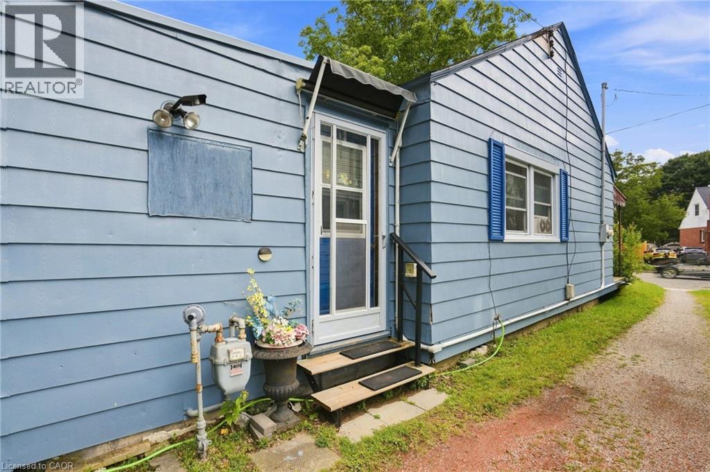 9 Lancaster Avenue, Brantford, Ontario  N3T 5E5 - Photo 24 - 40860723