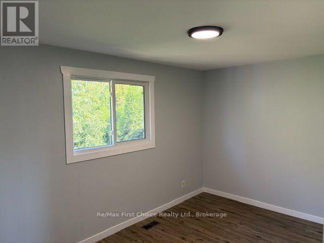 137 Inglewood Crescent N, Thunder Bay, Ontario  P7C 2E8 - Photo 12 - X13791522