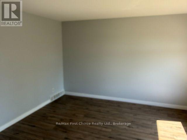 137 Inglewood Crescent N, Thunder Bay, Ontario  P7C 2E8 - Photo 11 - X13791522