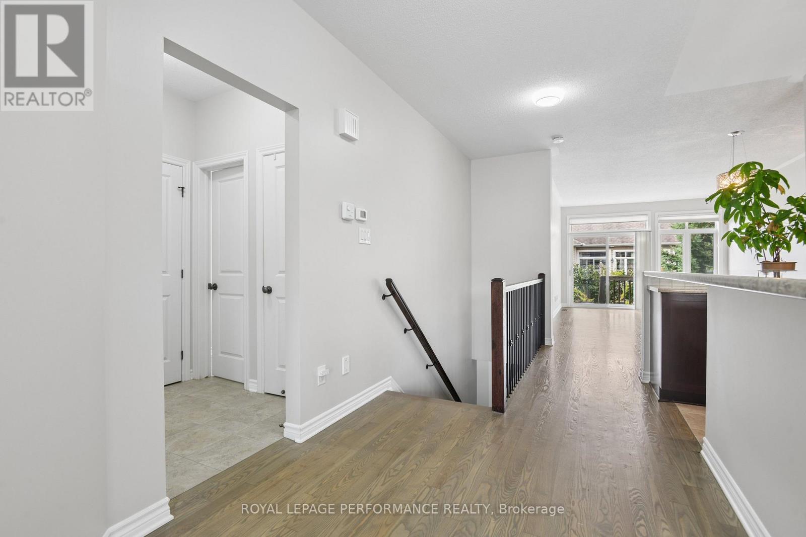 261 Bulrush Crescent, Ottawa, Ontario  K1T 0E5 - Photo 8 - X13795480