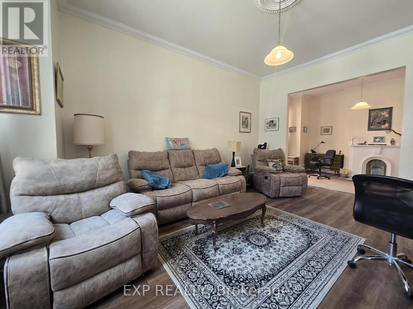 356 Gilmour Street, Ottawa, Ontario  K2P 0R3 - Photo 3 - X13795540