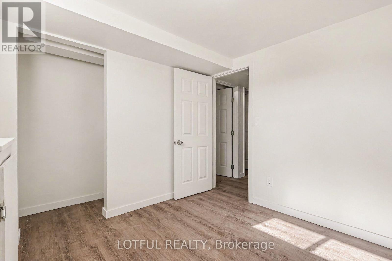 B - 1256 Field Street, Ottawa, Ontario  K2C 2R2 - Photo 12 - X13795552