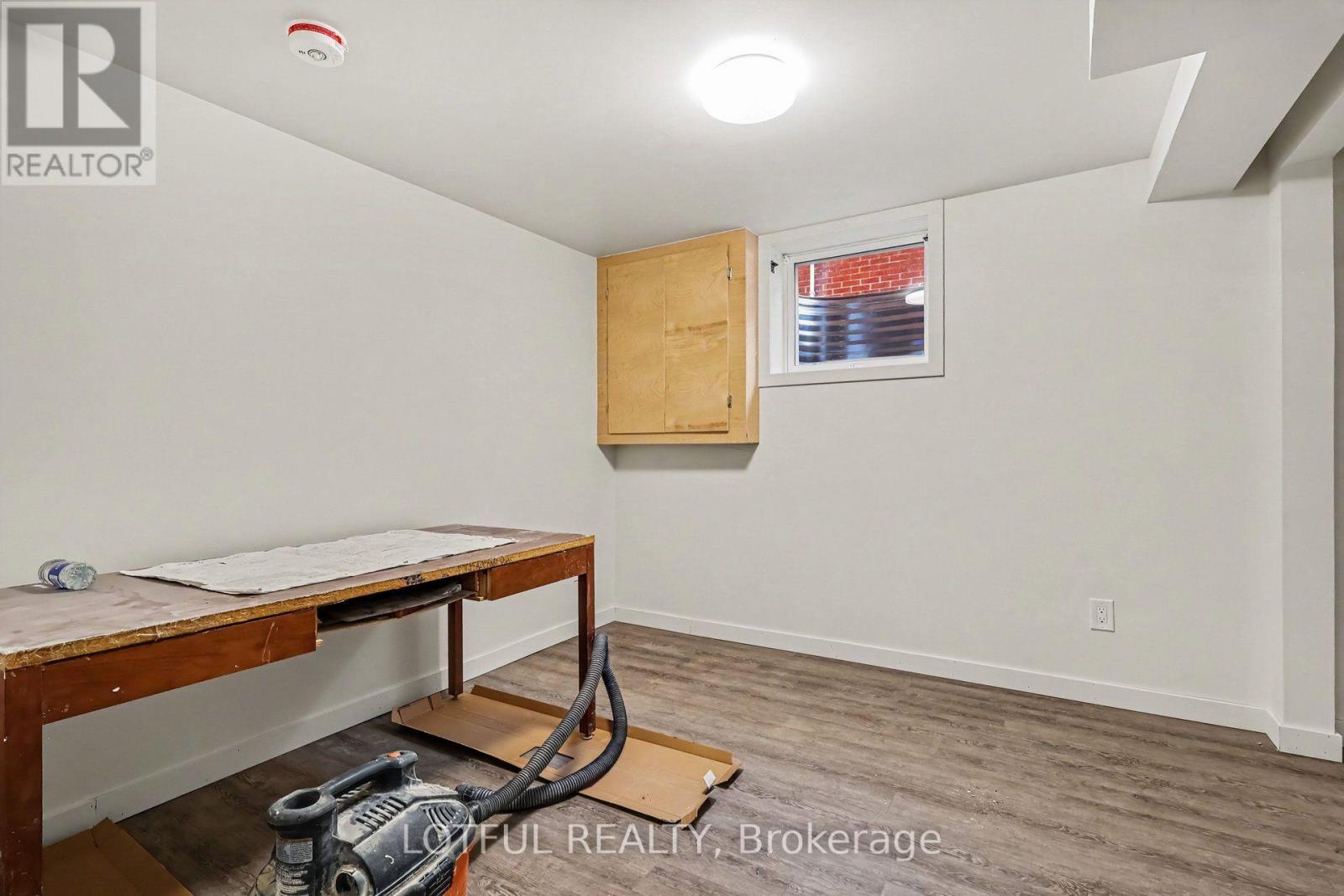 B - 1256 Field Street, Ottawa, Ontario  K2C 2R2 - Photo 14 - X13795552