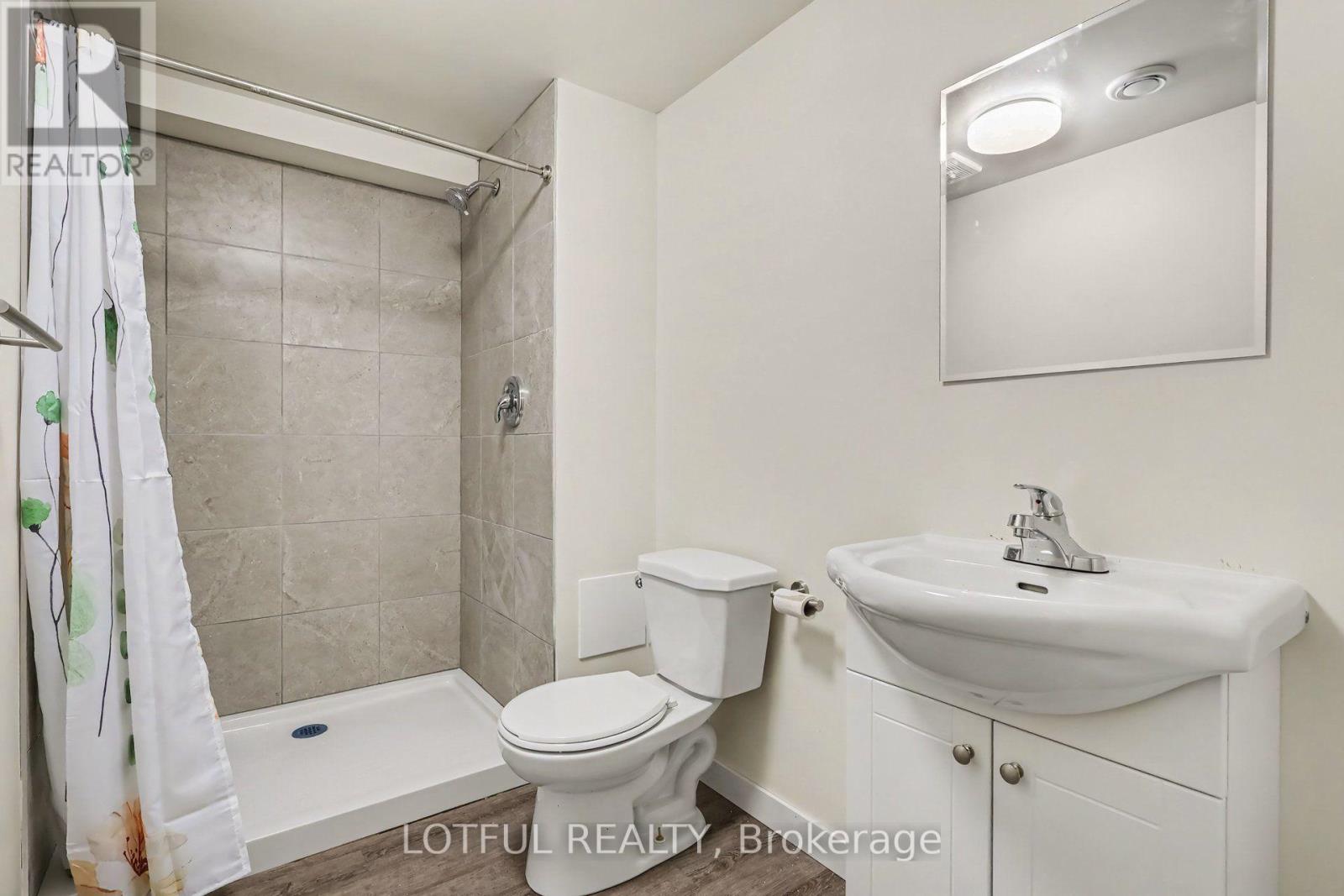 B - 1256 Field Street, Ottawa, Ontario  K2C 2R2 - Photo 17 - X13795552