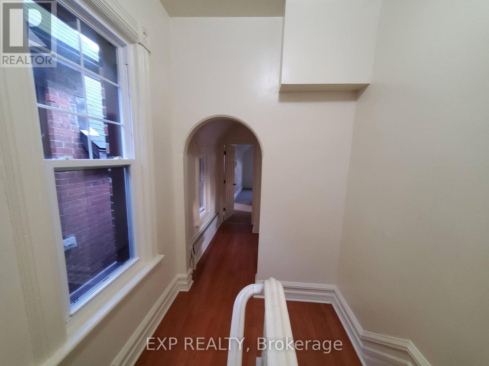 360 Gilmour Street, Ottawa, Ontario  K2P 0R3 - Photo 3 - X13795624