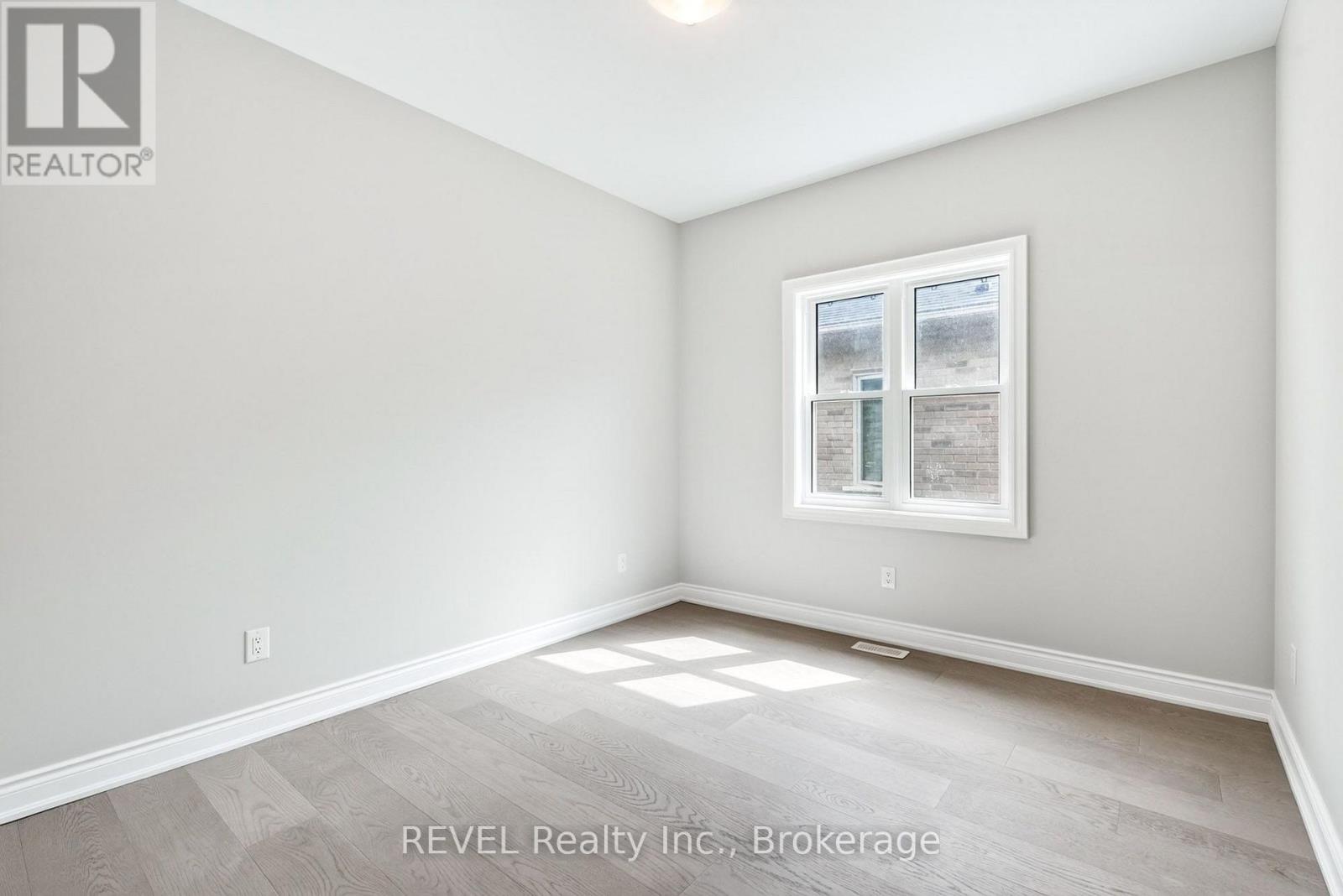 201 Hetram Court, Fort Erie, Ontario  L0S 1B0 - Photo 10 - X13795482
