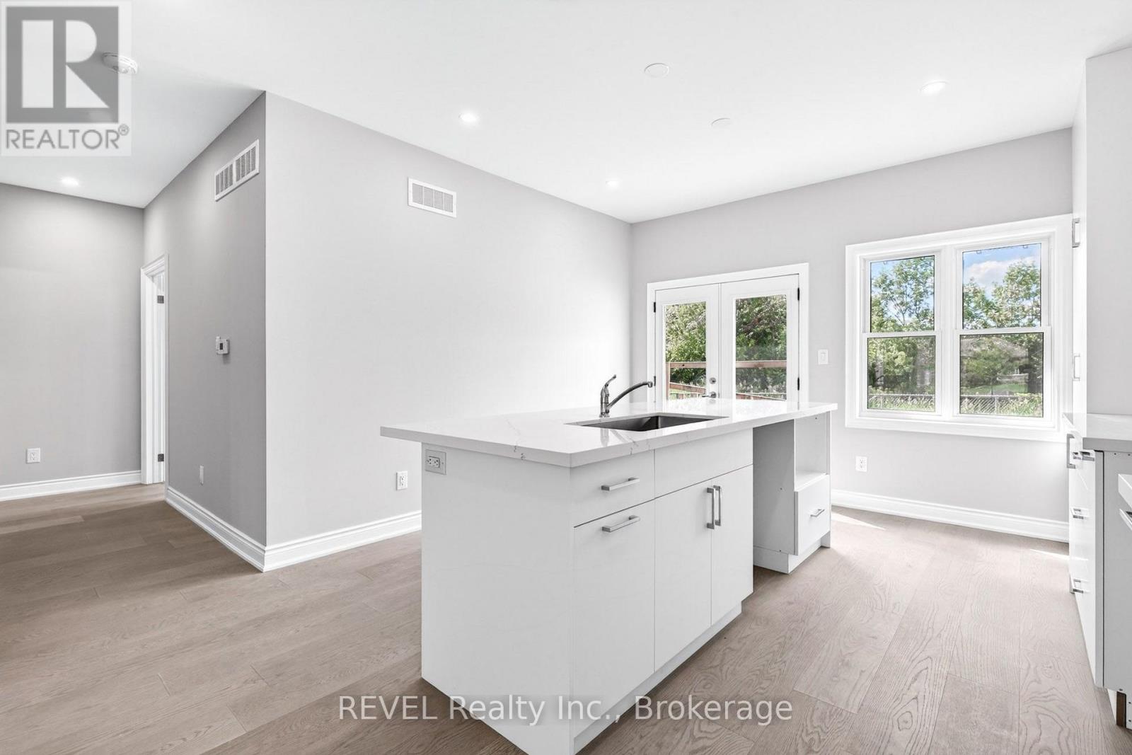 201 Hetram Court, Fort Erie, Ontario  L0S 1B0 - Photo 25 - X13795482