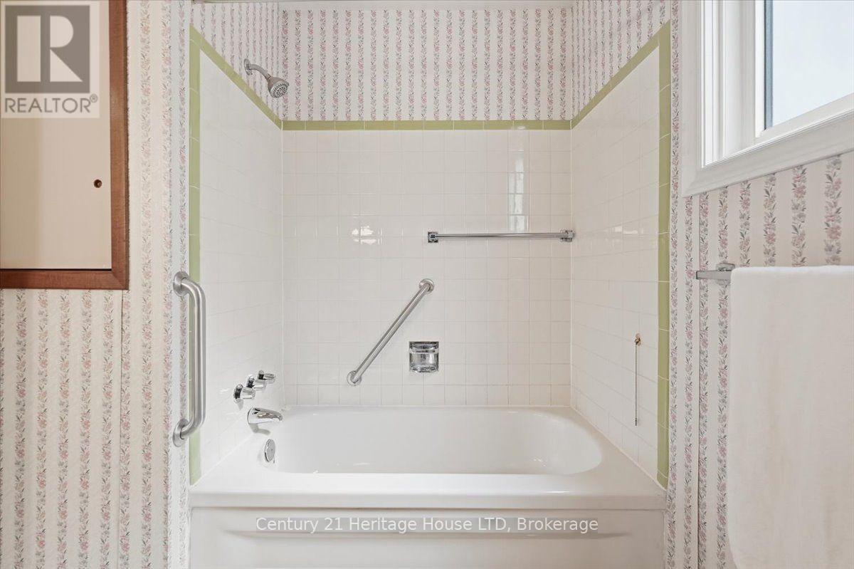 62 Northgate Drive, Welland, Ontario  L3C 5Y4 - Photo 12 - X13795572