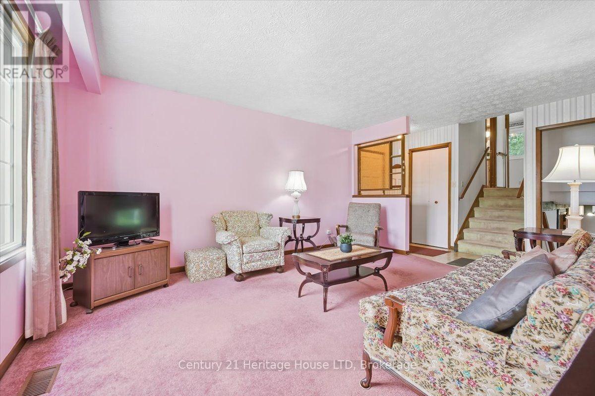 62 Northgate Drive, Welland, Ontario  L3C 5Y4 - Photo 6 - X13795572