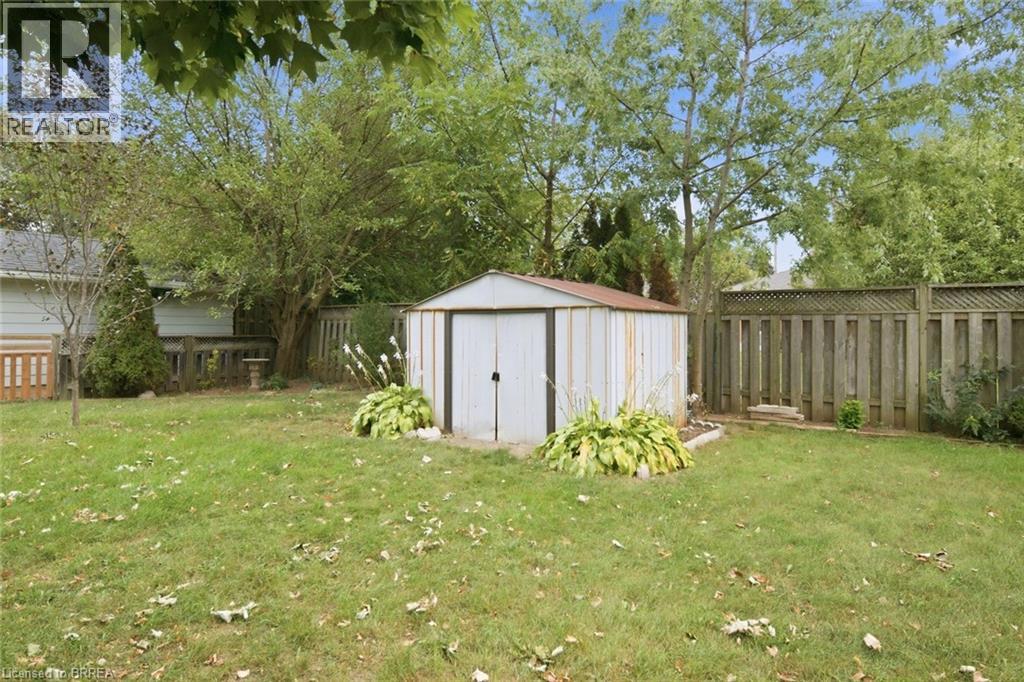 6 Evelyn Street, Brantford, Ontario  N3R 3G9 - Photo 13 - 40861533