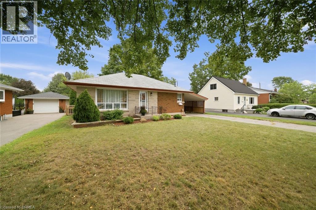 6 Evelyn Street, Brantford, Ontario  N3R 3G9 - Photo 2 - 40861533