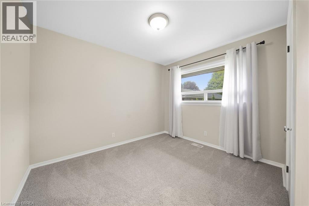 6 Evelyn Street, Brantford, Ontario  N3R 3G9 - Photo 28 - 40861533