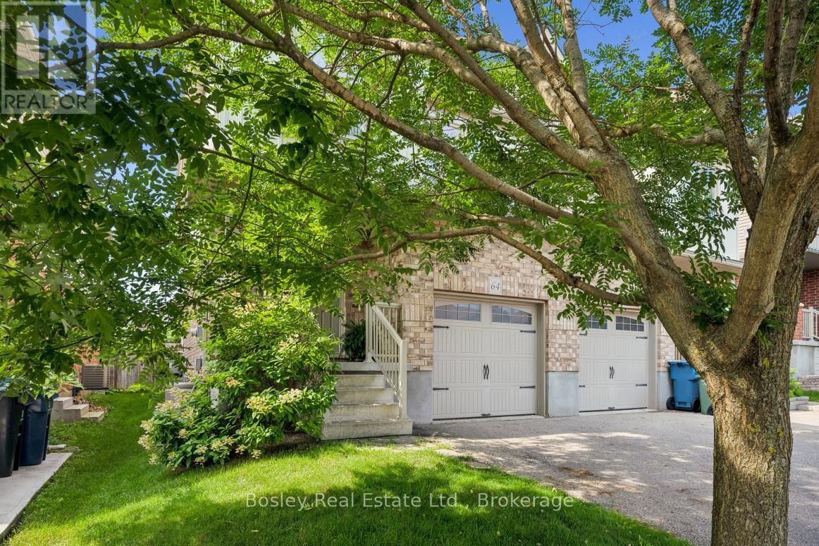 64 Couling Crescent, Guelph, Ontario  N1E 0J8 - Photo 4 - X13795456