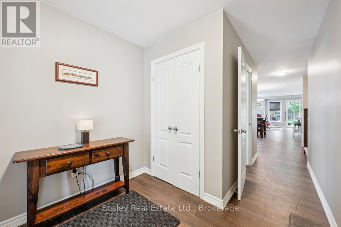 64 Couling Crescent, Guelph, Ontario  N1E 0J8 - Photo 7 - X13795456