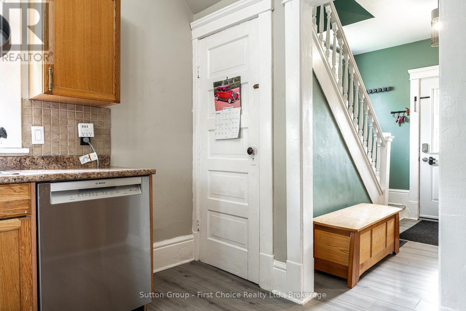 232 West Gore Street, Stratford, Ontario  N5A 1K8 - Photo 15 - X13795514