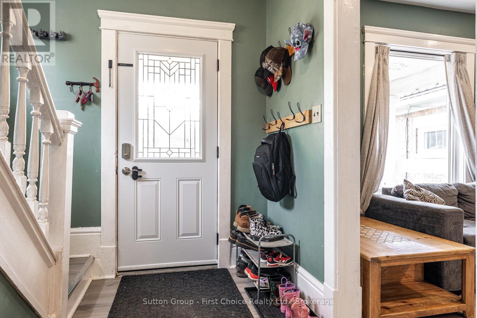 232 West Gore Street, Stratford, Ontario  N5A 1K8 - Photo 6 - X13795514
