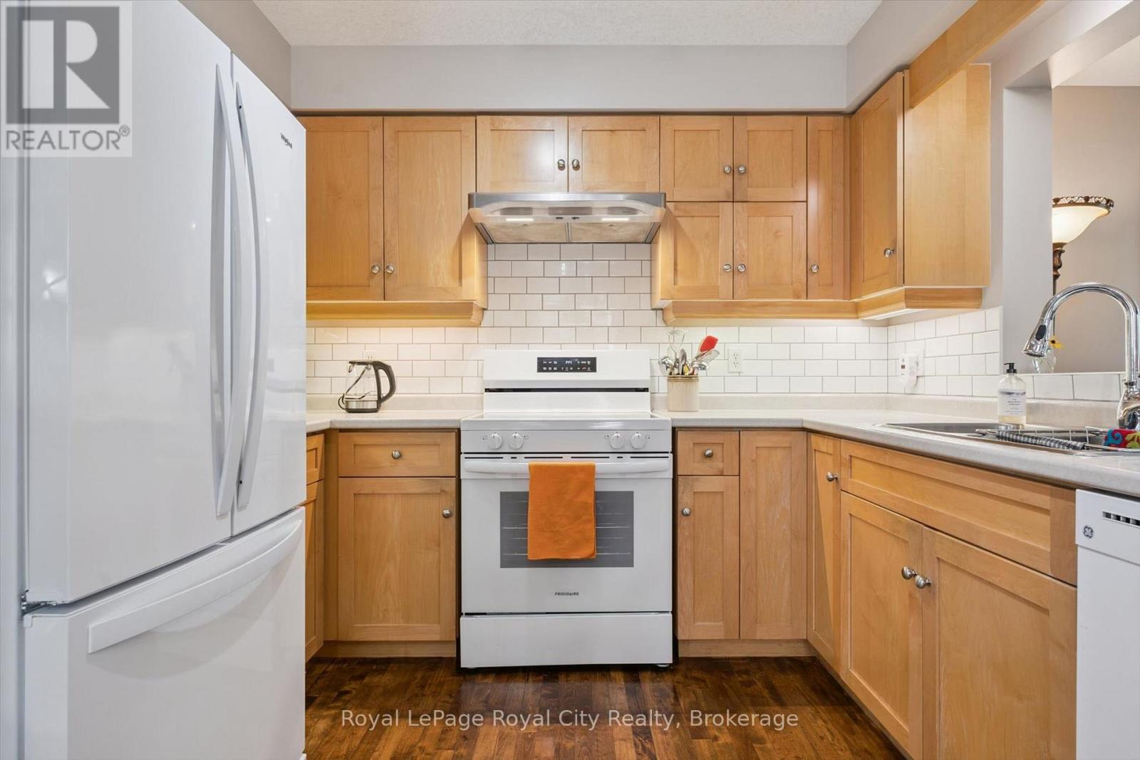 81 Keating Street, Guelph (Grange Road), Ontario  N1E 7G1 - Photo 14 - X13795578
