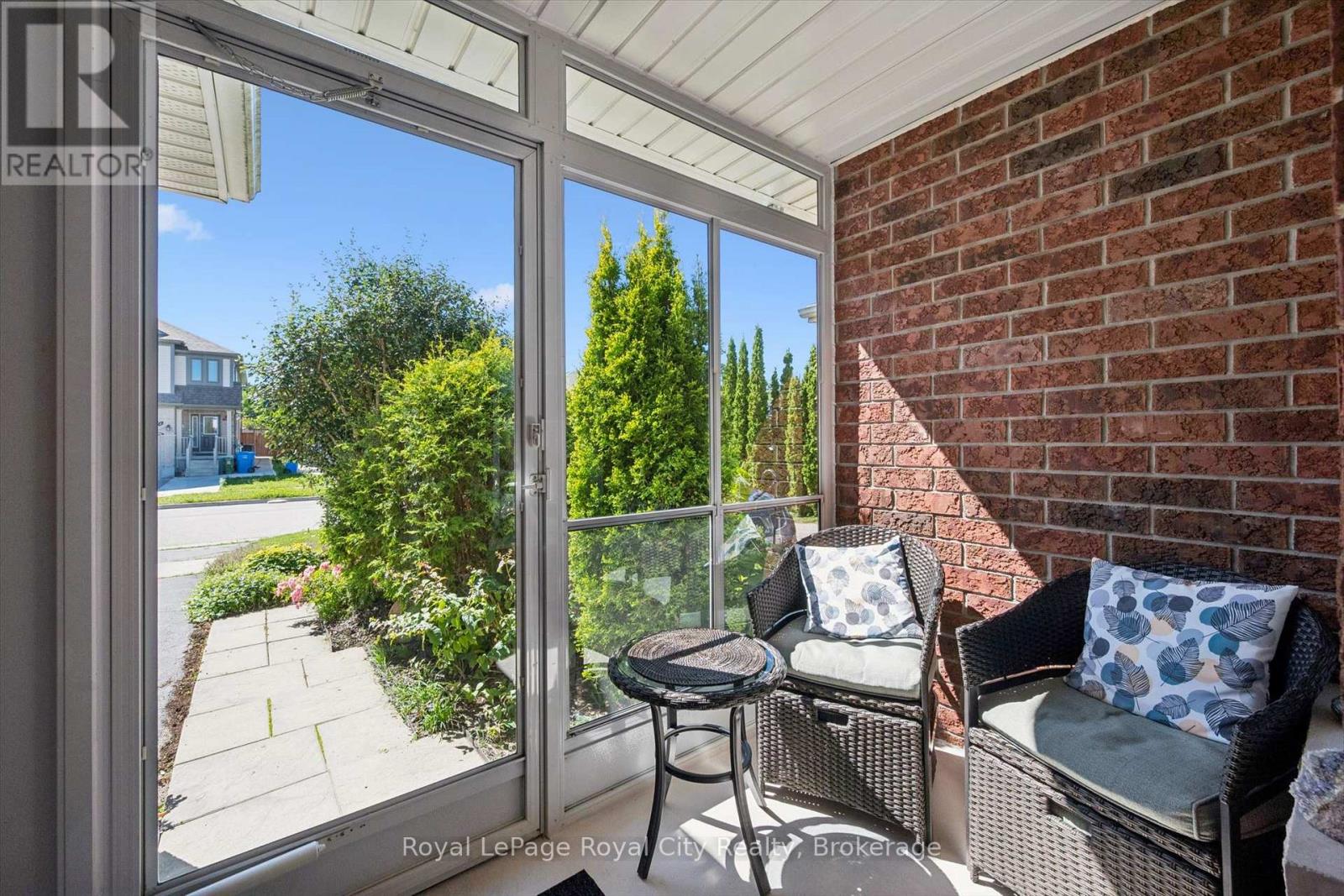 81 Keating Street, Guelph (Grange Road), Ontario  N1E 7G1 - Photo 4 - X13795578