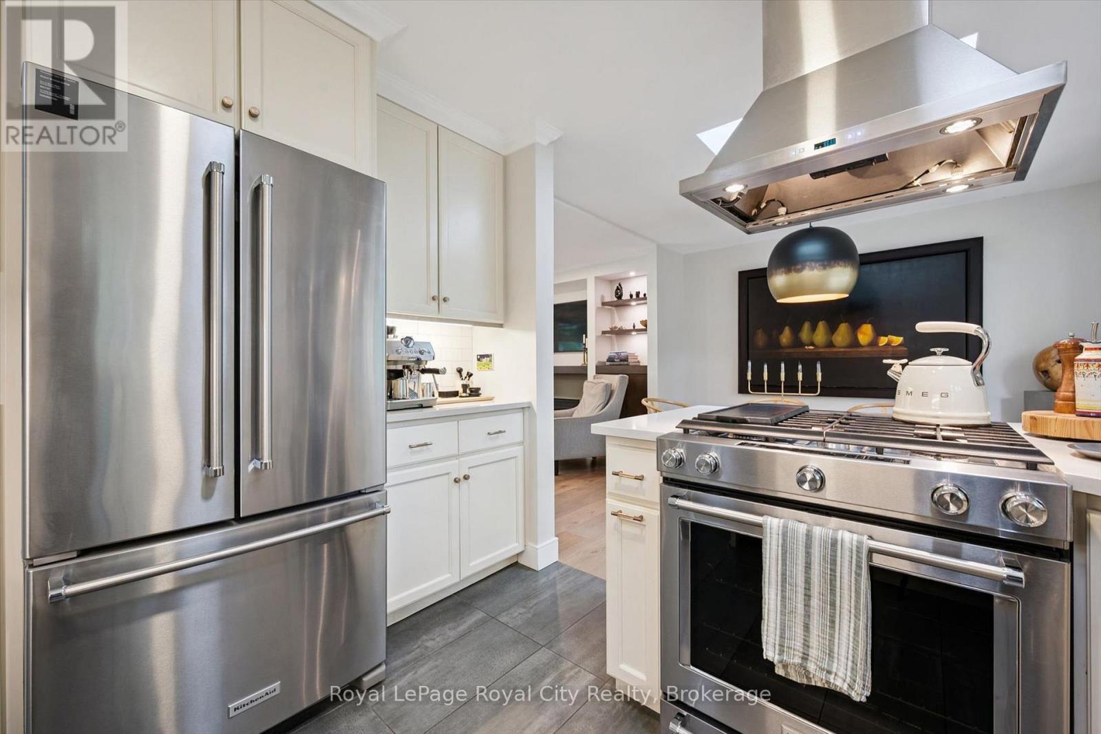 12 Westmount Road, Guelph, Ontario  N1H 5H2 - Photo 9 - X13795590