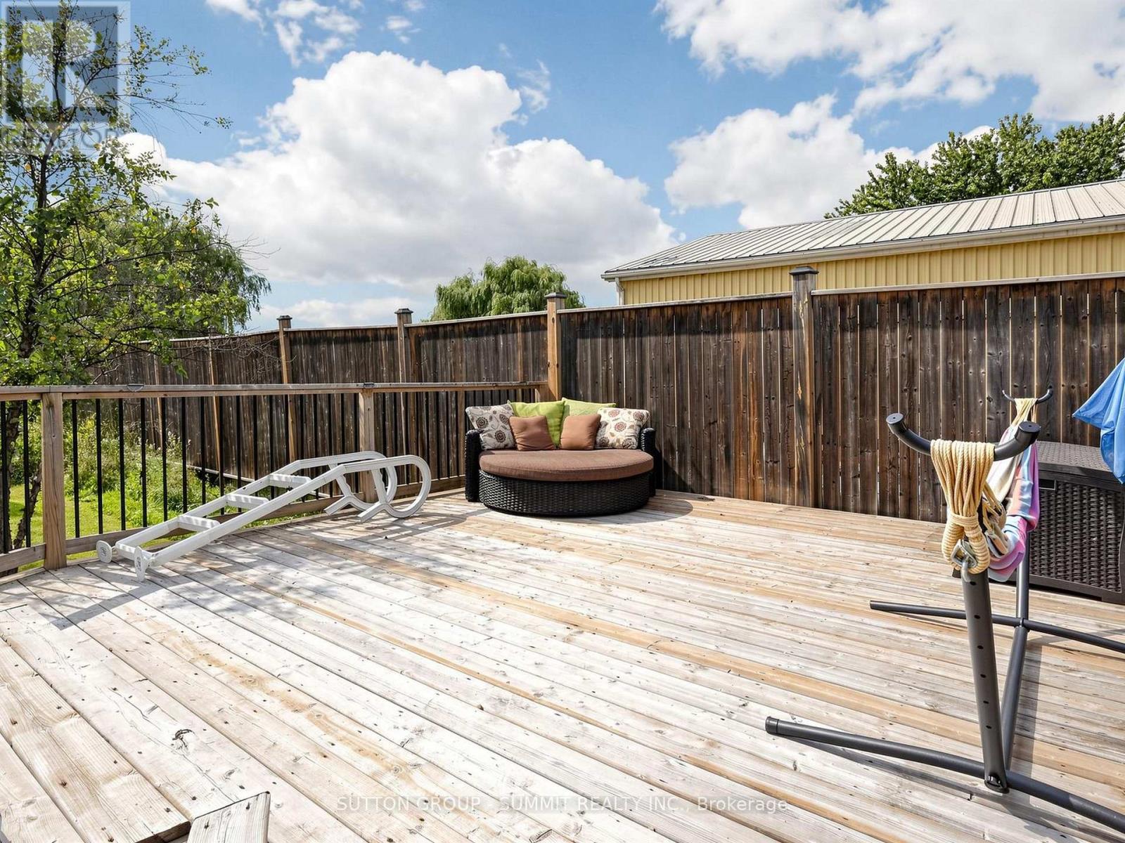 252 Mud Street E, Hamilton, Ontario  L8J 3C5 - Photo 40 - X13784376