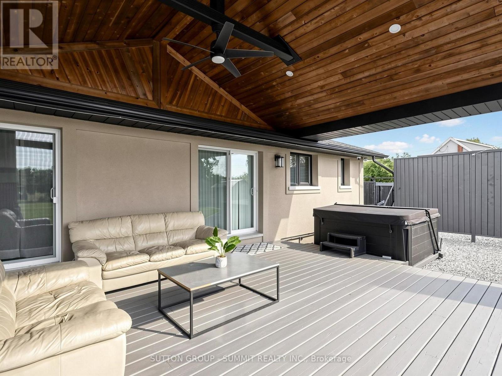 252 Mud Street E, Hamilton, Ontario  L8J 3C5 - Photo 35 - X13784376