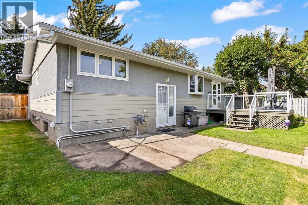 48 Butler Crescent NW, Calgary, Alberta  T2L 1K3 - Photo 25 - A2343014
