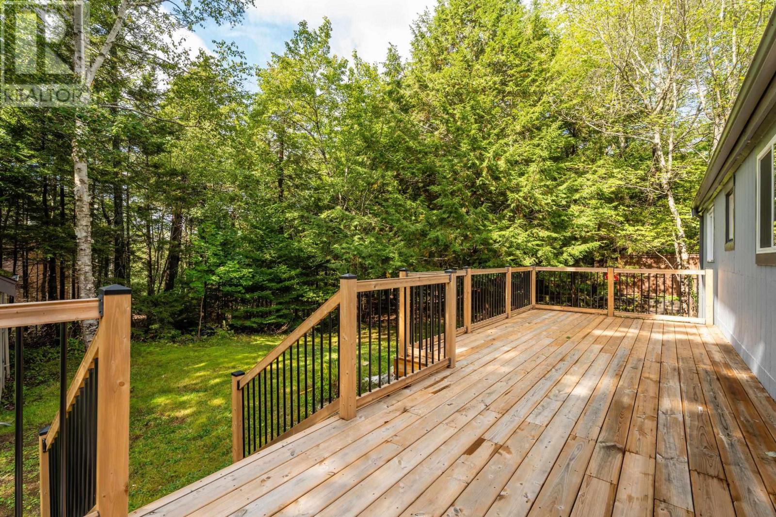 26 Village Crescent, Bedford, Nova Scotia B4A 1J2 - Photo 31 - 202623584