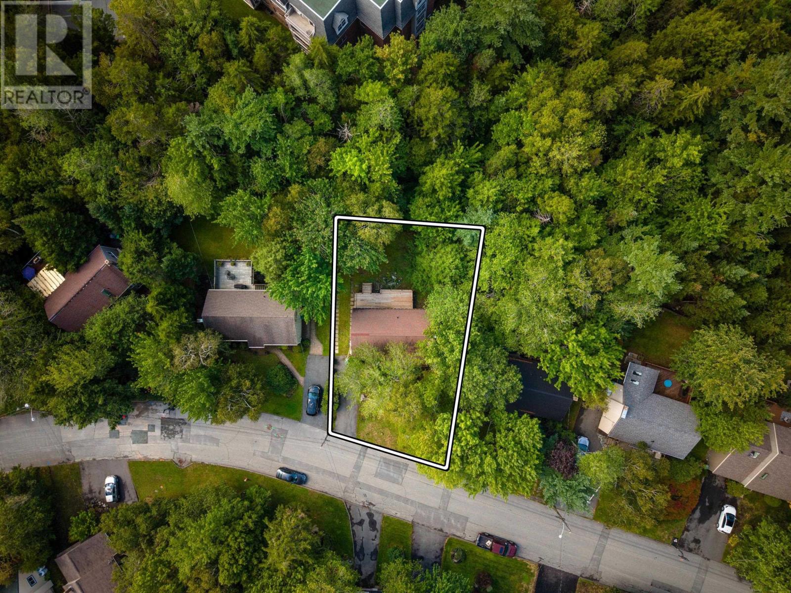 26 Village Crescent, Bedford, Nova Scotia B4A 1J2 - Photo 32 - 202623584